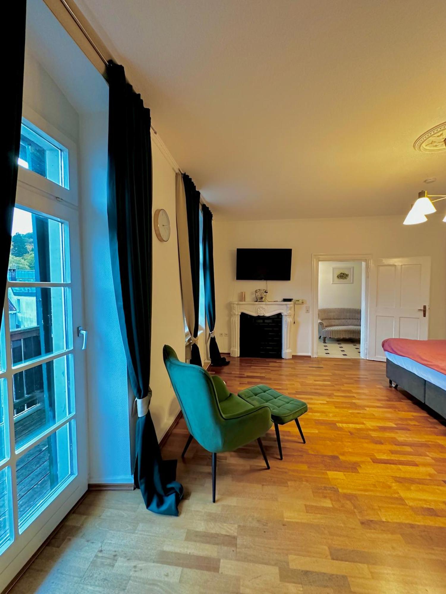 Hirsch Appartements Baden-Baden Ngoại thất bức ảnh