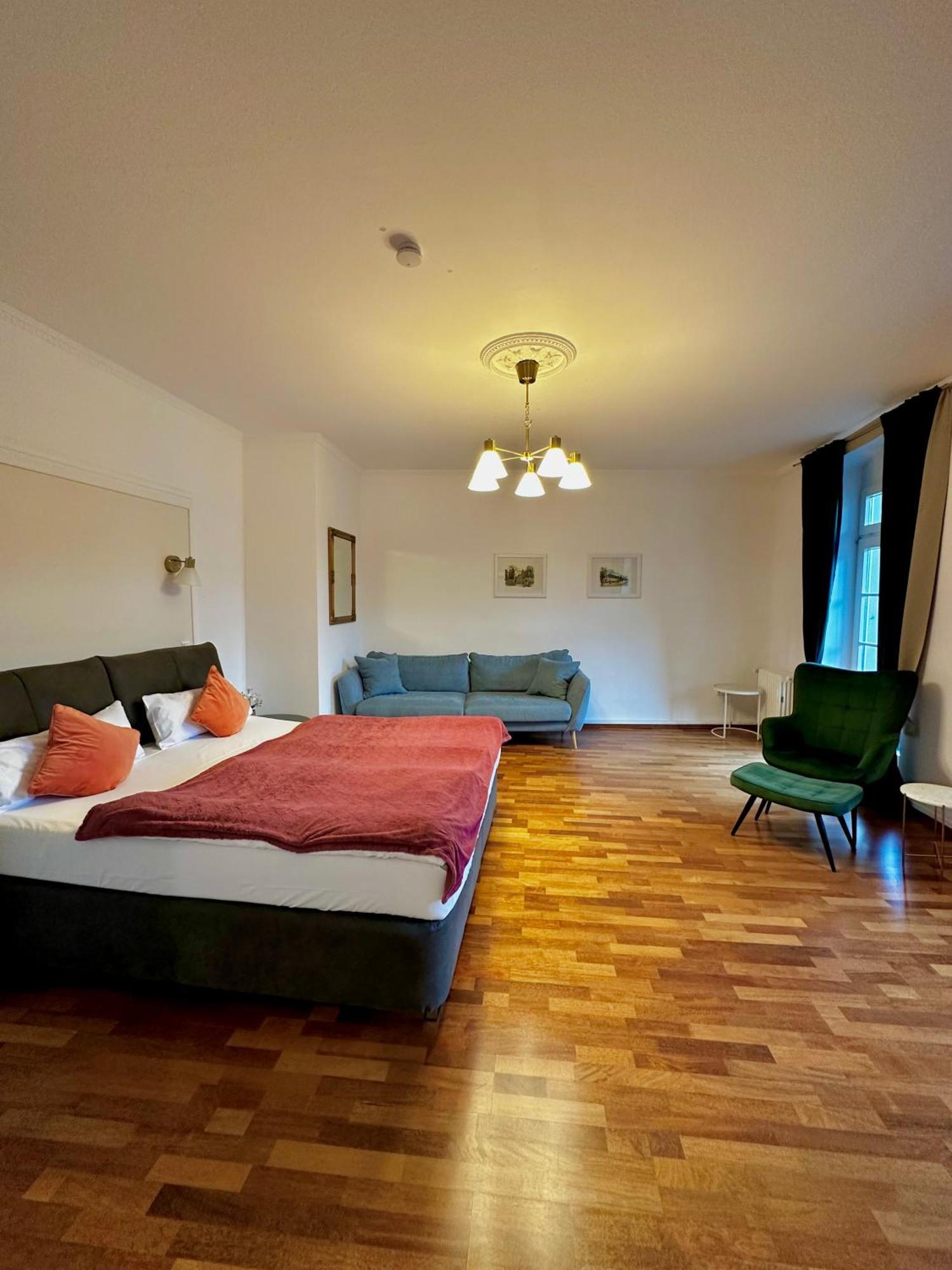 Hirsch Appartements Baden-Baden Ngoại thất bức ảnh