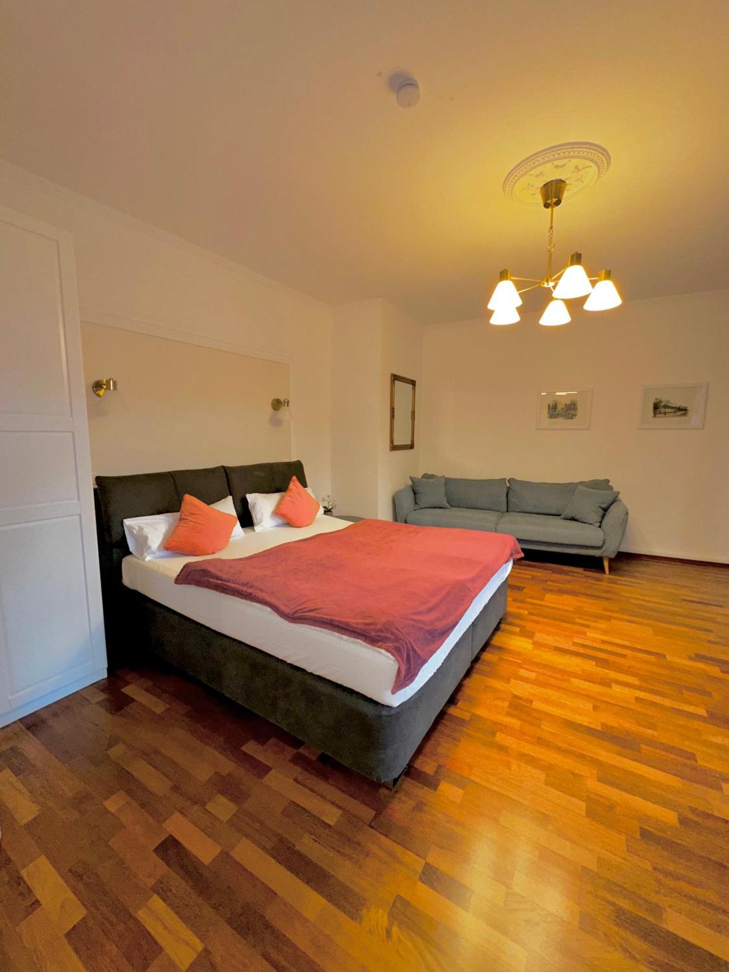 Hirsch Appartements Baden-Baden Ngoại thất bức ảnh