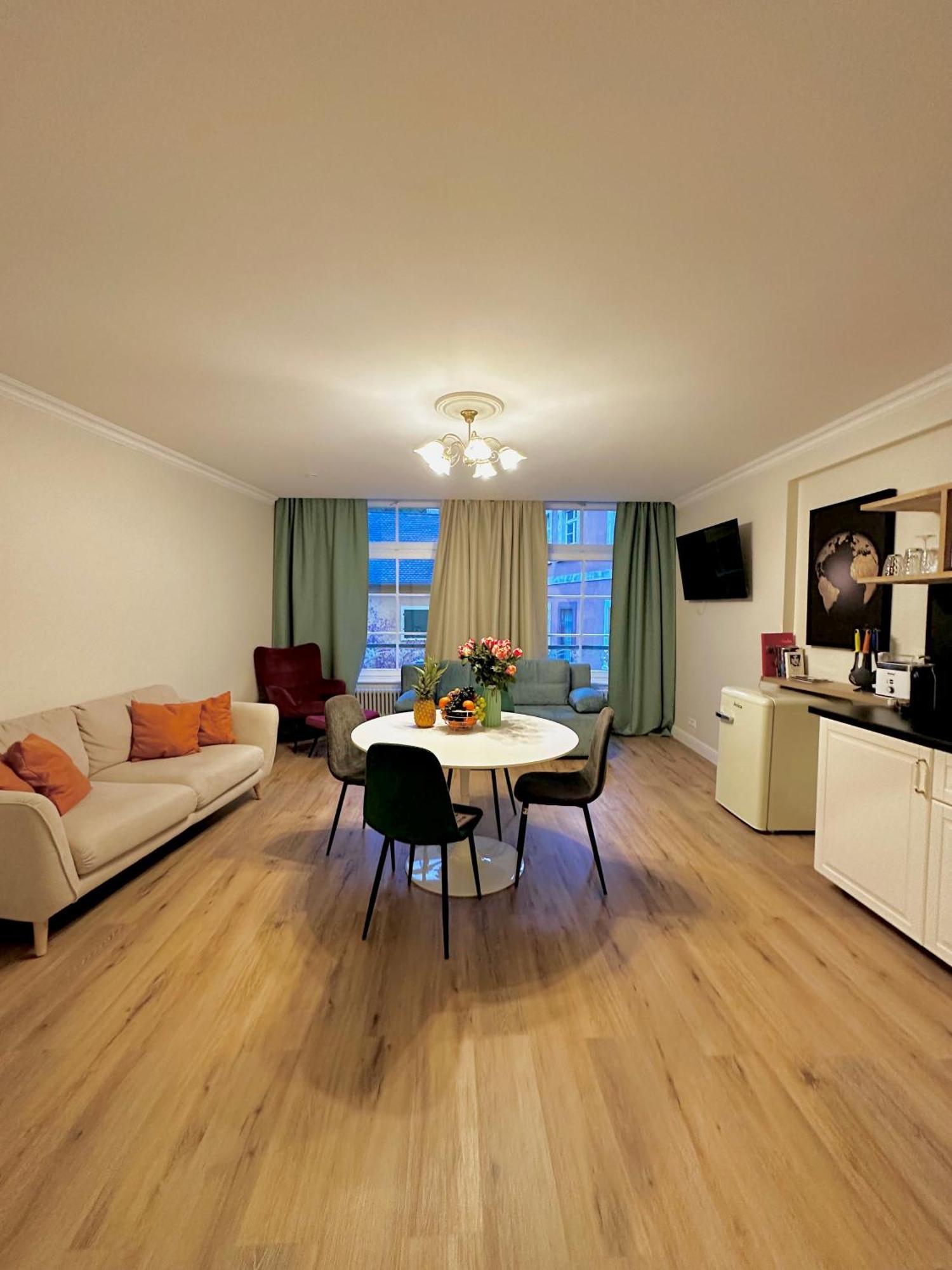Hirsch Appartements Baden-Baden Ngoại thất bức ảnh